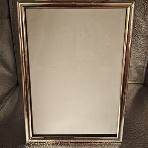 Classic Metallic Photo Frame - Silver Finish